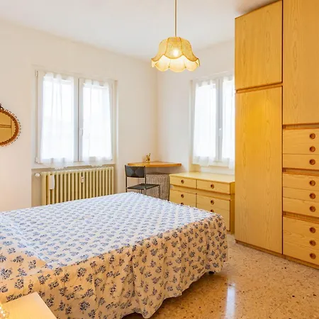 Giulia By Interhome * Luino