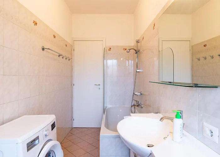 Apartament Giulia By Interhome Luino